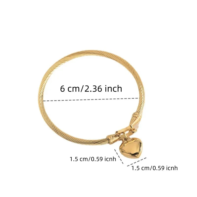 Heart Charm Gold Bracelet